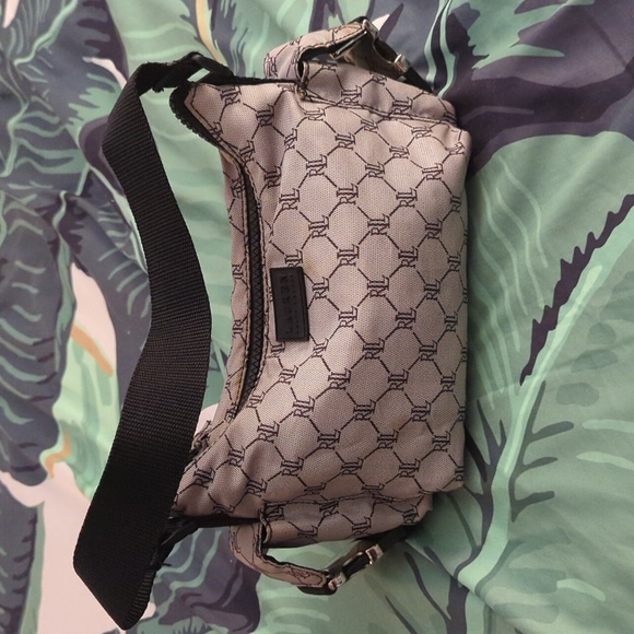 Y2K Lauren by Ralph Lauren monogrammed  shoulder bag. - Picture 2 of 8